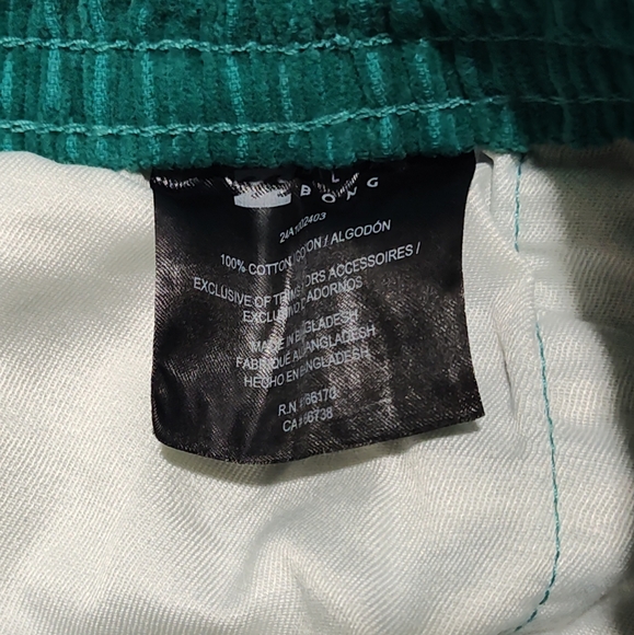Billabong Mike EW Corduroy Shorts Men's S Green Relaxed Comfy - New With Tags - Picture 7 of 8